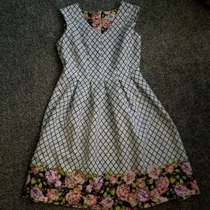 Patterned feminine *MOVING SALE*